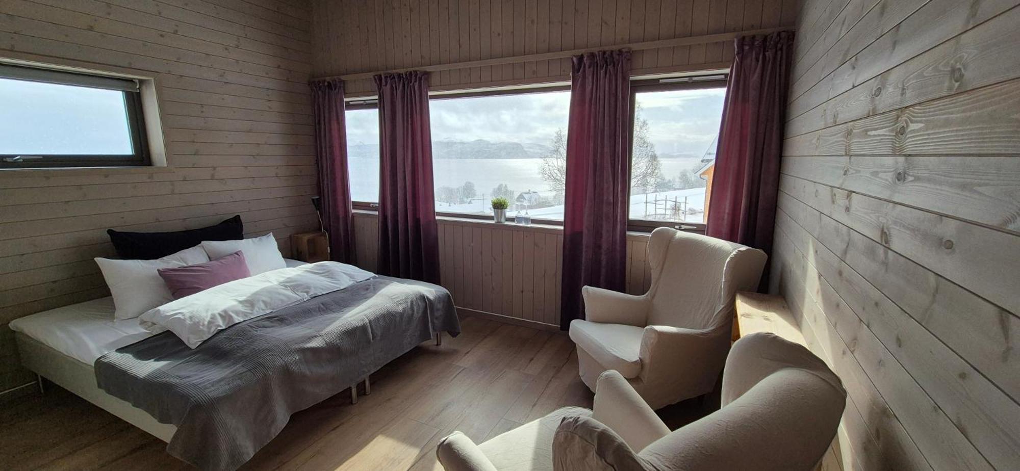 Yggdrasil Farmhotel Retreat, Spa & Yoga Straumsbukta Kamer foto