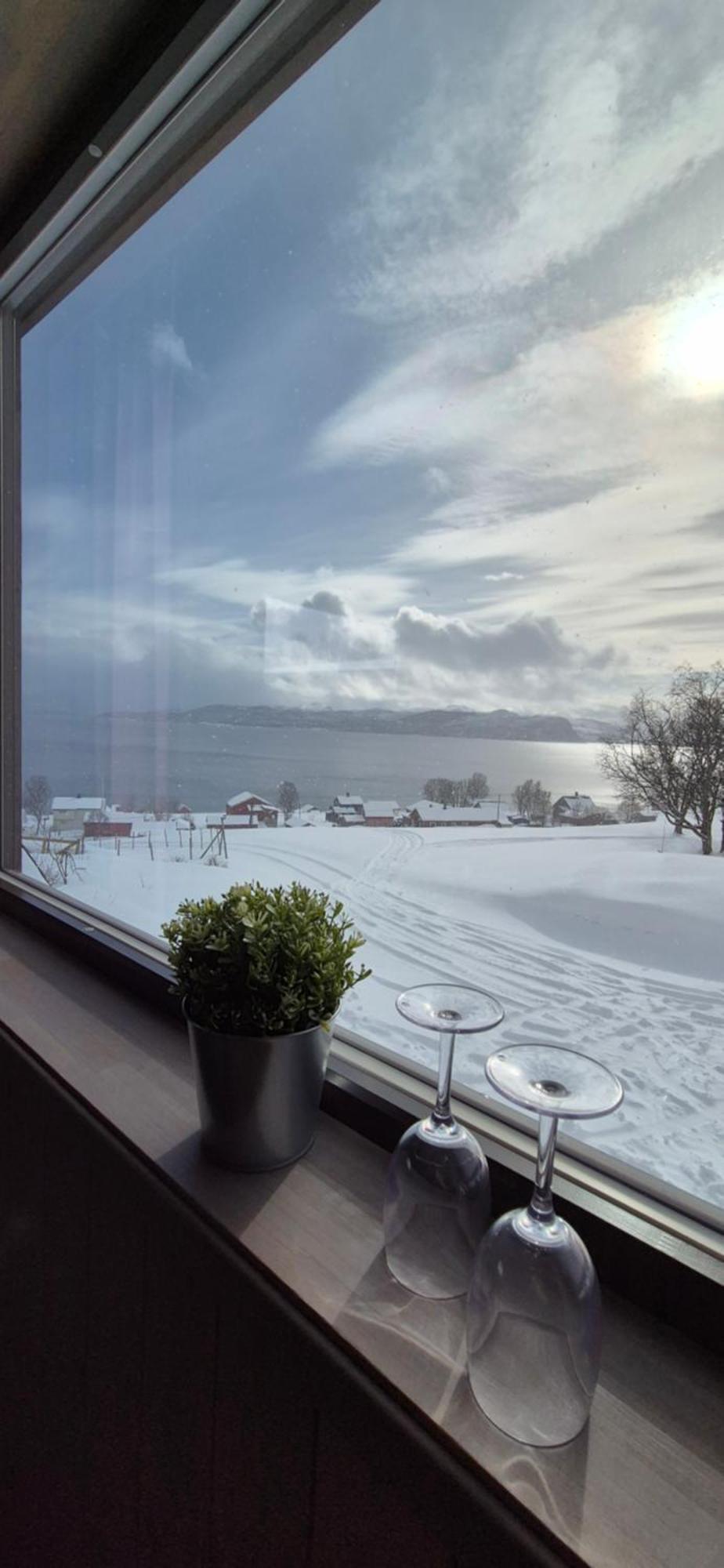 Yggdrasil Farmhotel Retreat, Spa & Yoga Straumsbukta Kamer foto